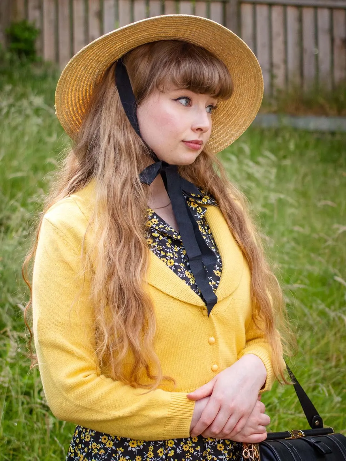 1940s Vintage Style Straw Hat With Ribbon Ties