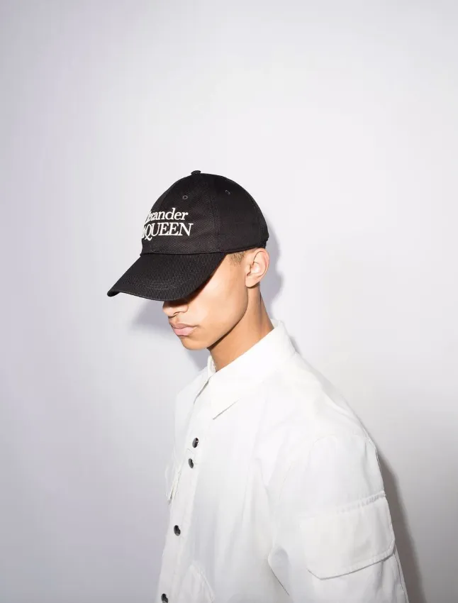 Alexander McQueen logo-embroidered baseball cap