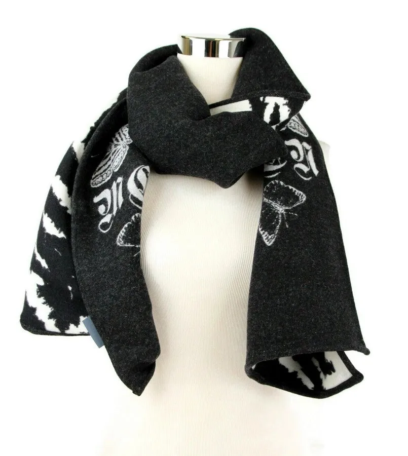 Alexander McQueen Women's Black / Ivory Wool / Silk MQ London Print Scarf