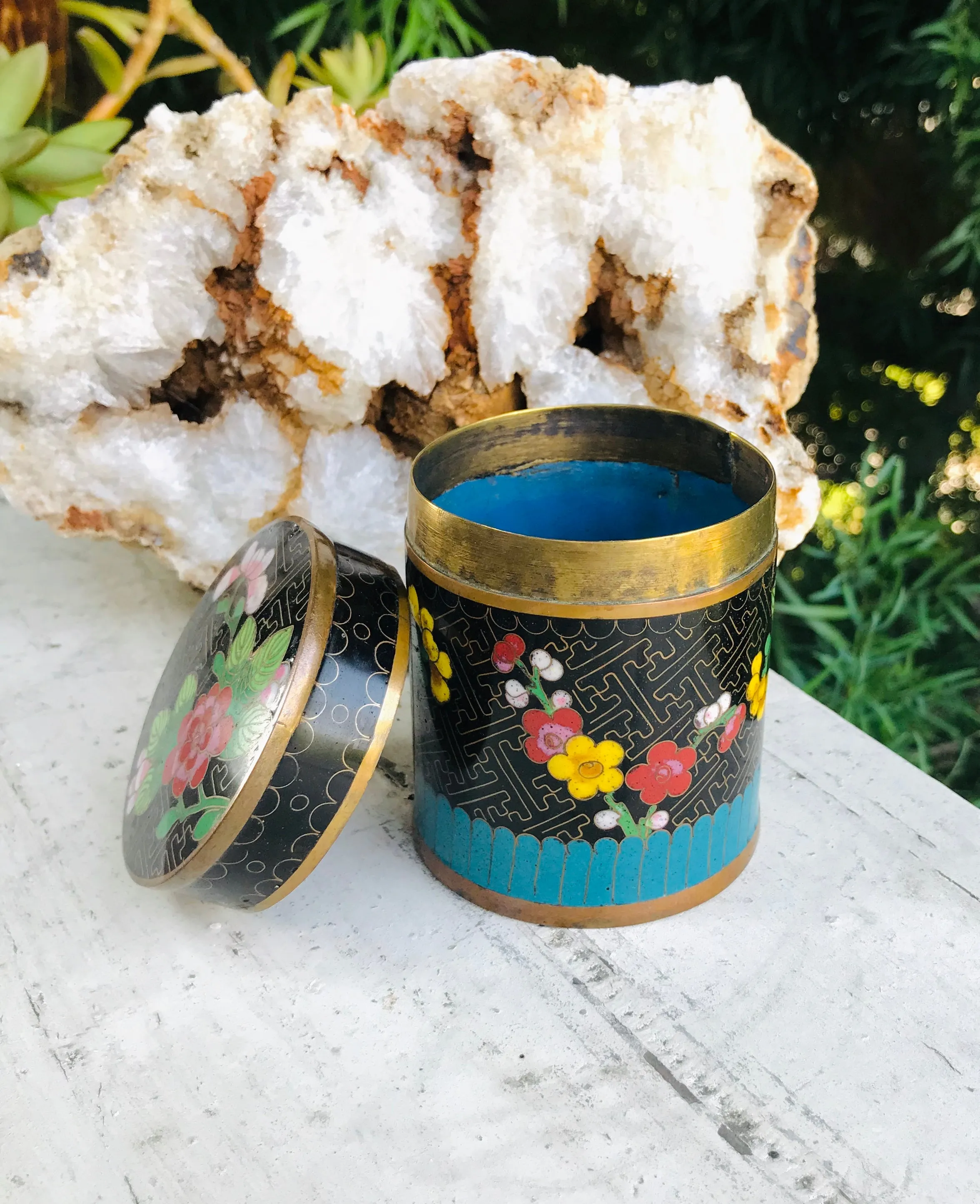 Antique Vintage Floral Cloisonne Enamel Blue Black Trinket Lid Jar Tea Caddy