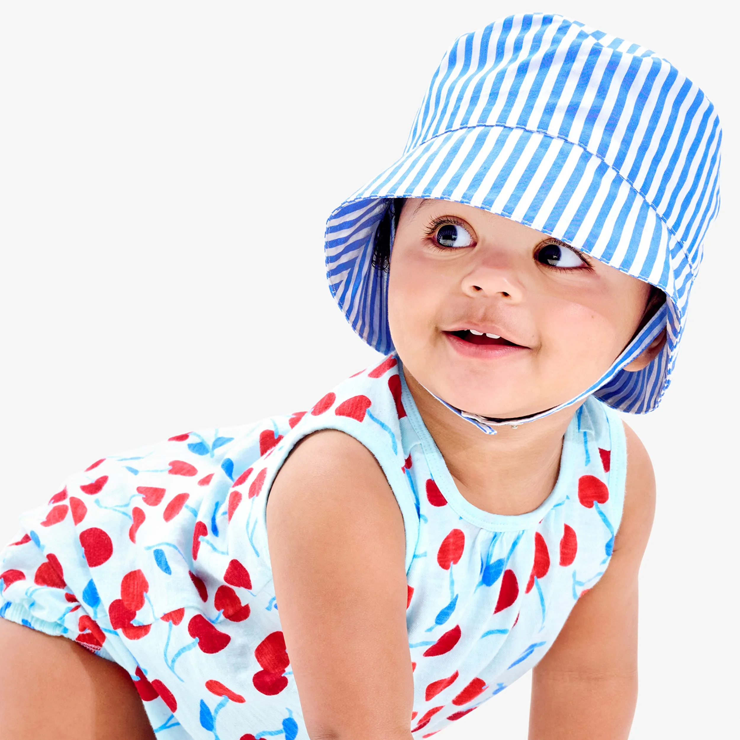 Baby bucket hat in stripe