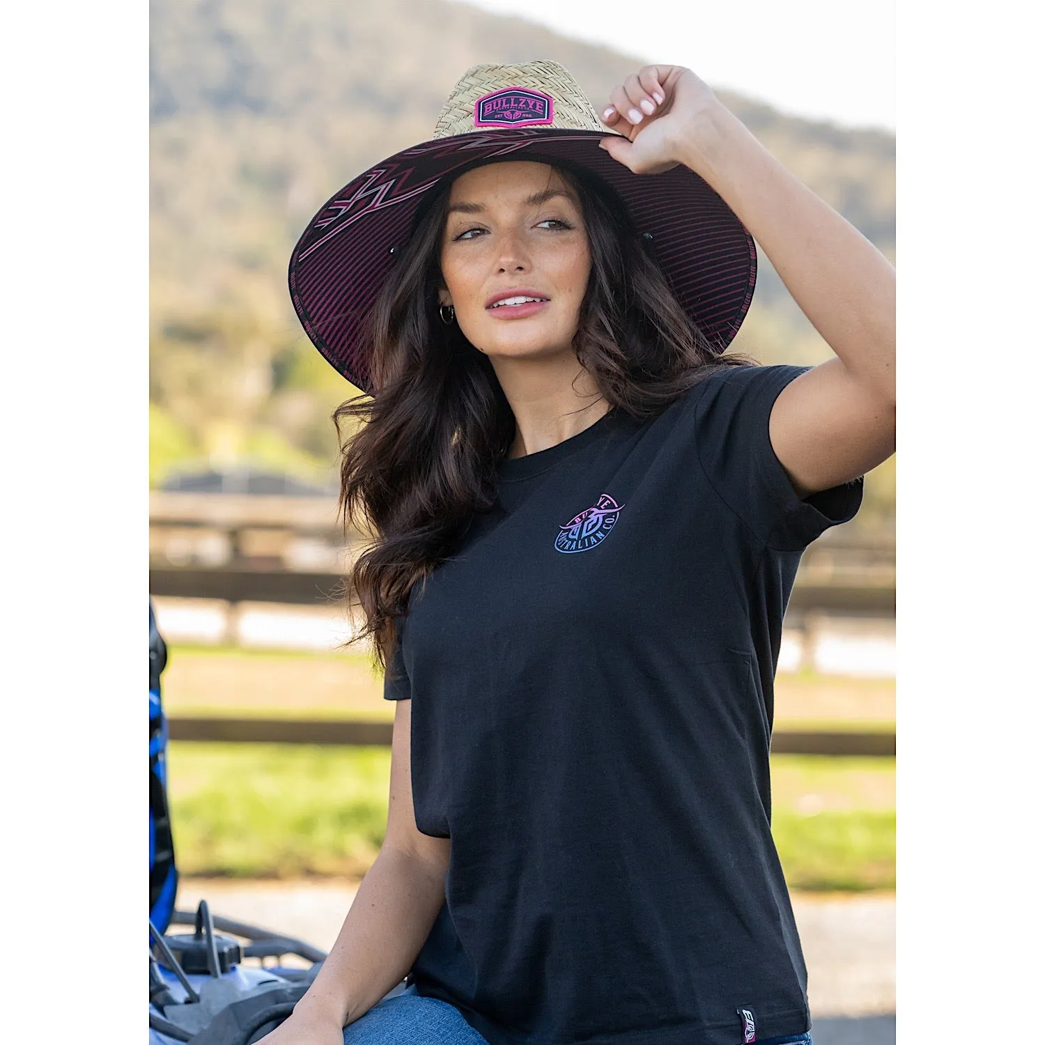 Bullzye Blazin Hat - Pink