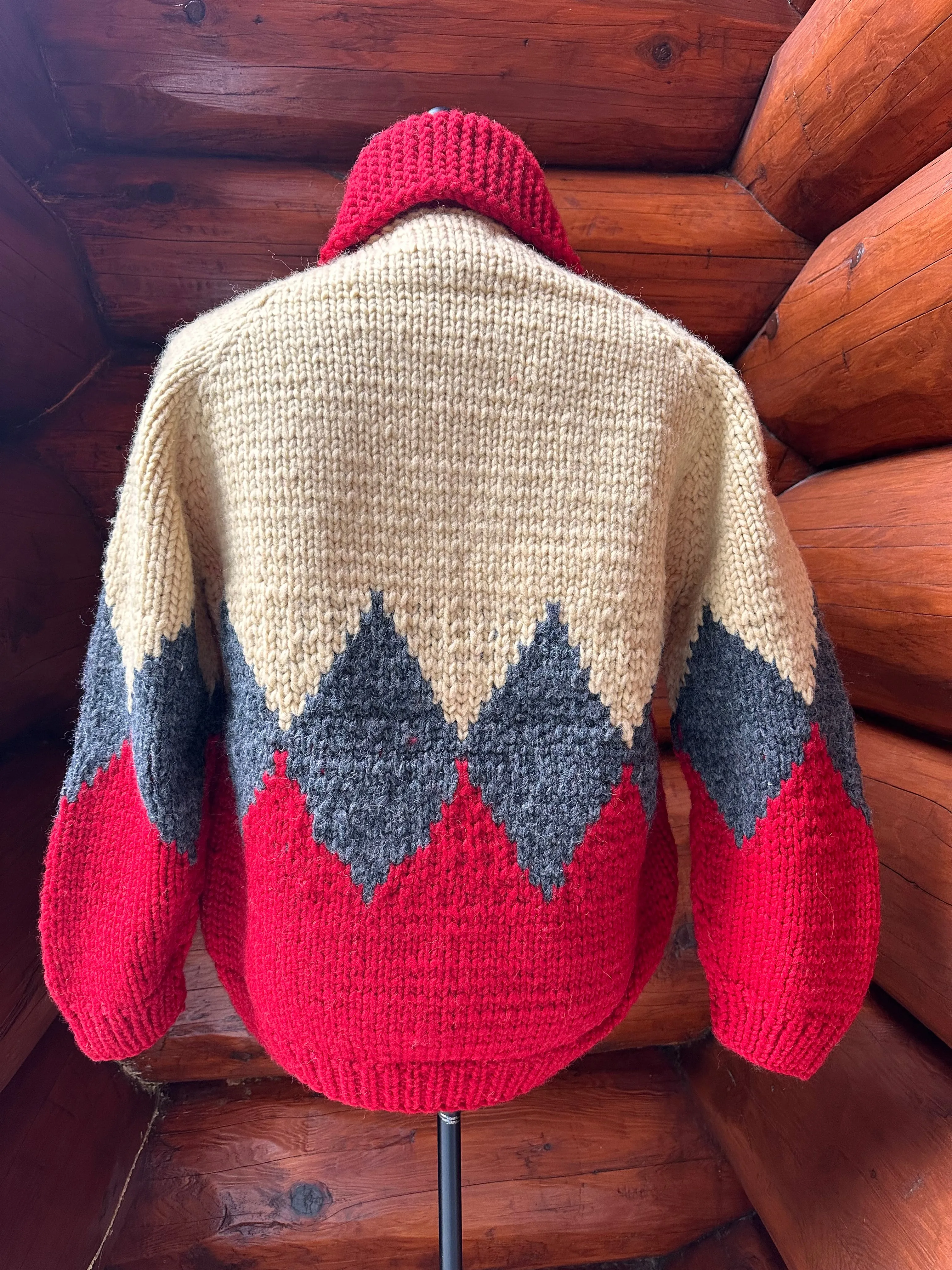 Canadian Knit Sweater - Diamond -Red/Blue