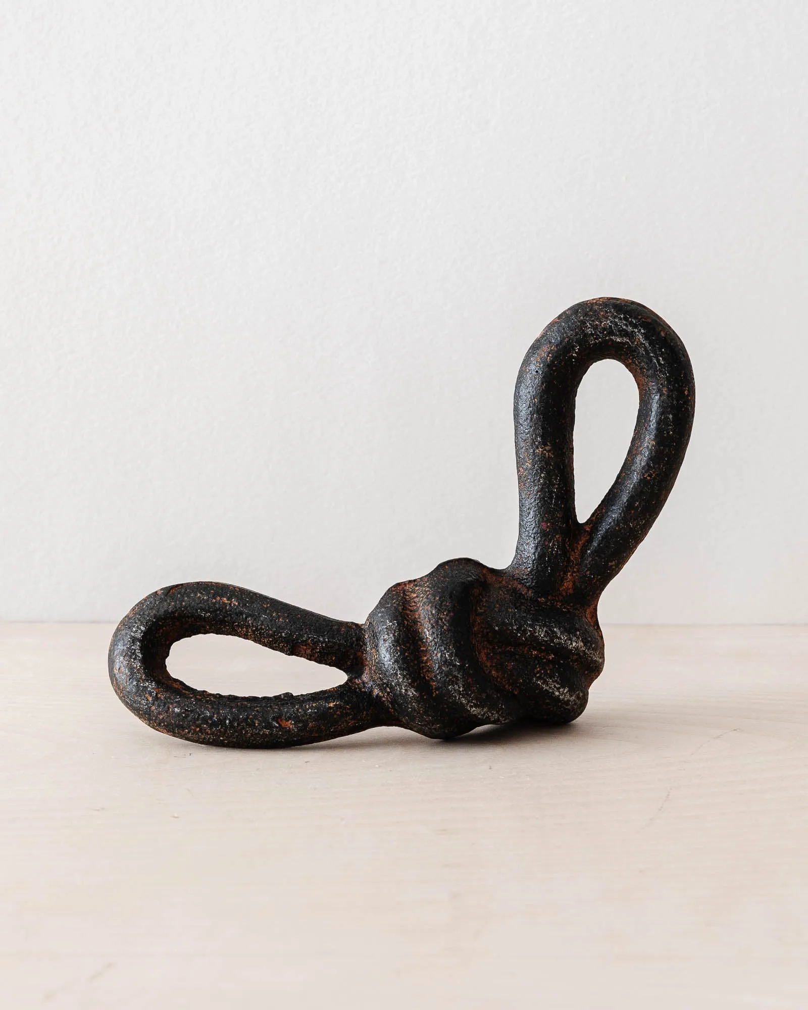 Cast Iron Knot