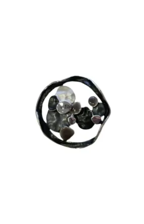 Ester Magnetic Brooch