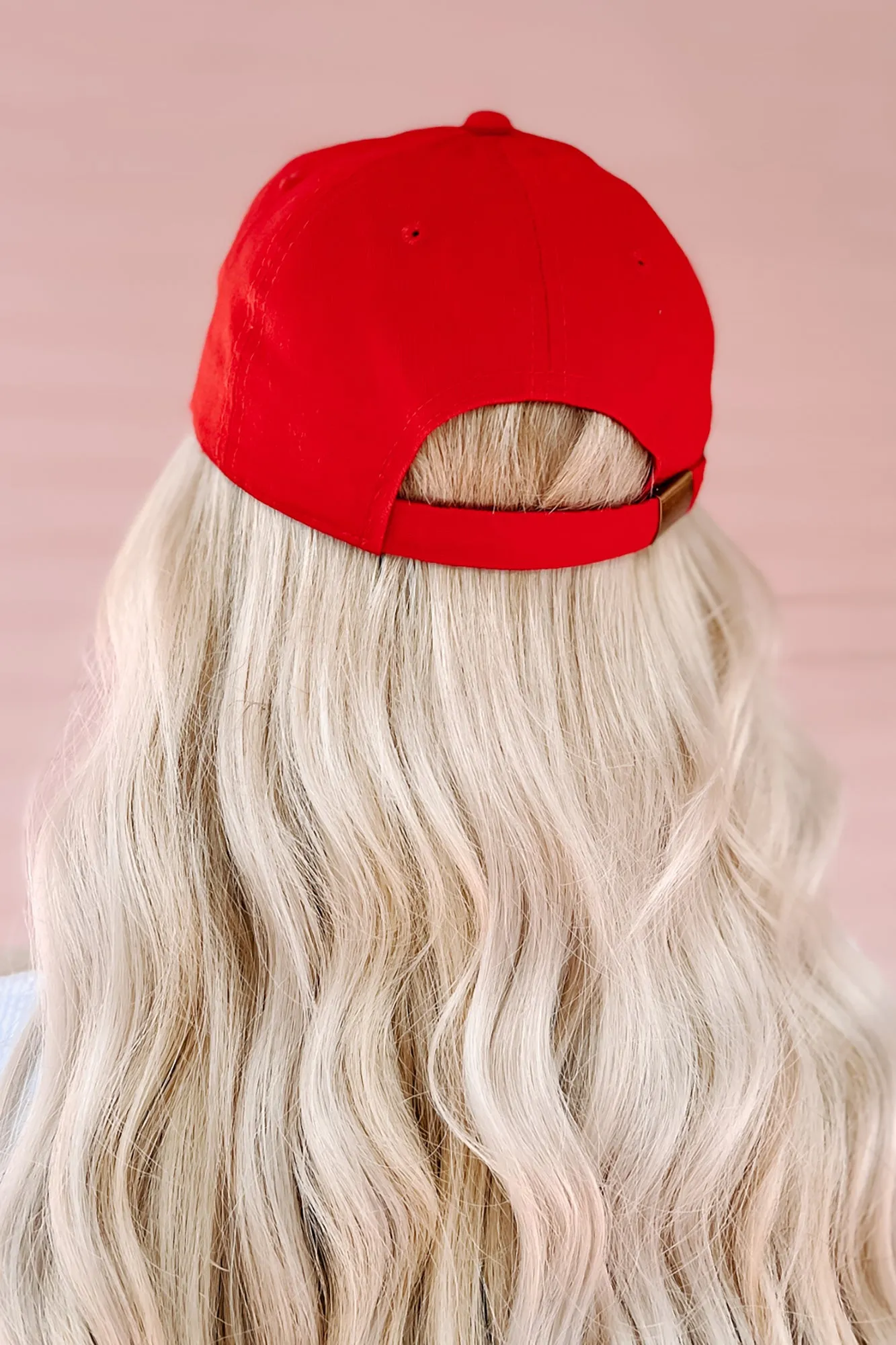 "Honey" Embroidered Baseball Cap (Red)