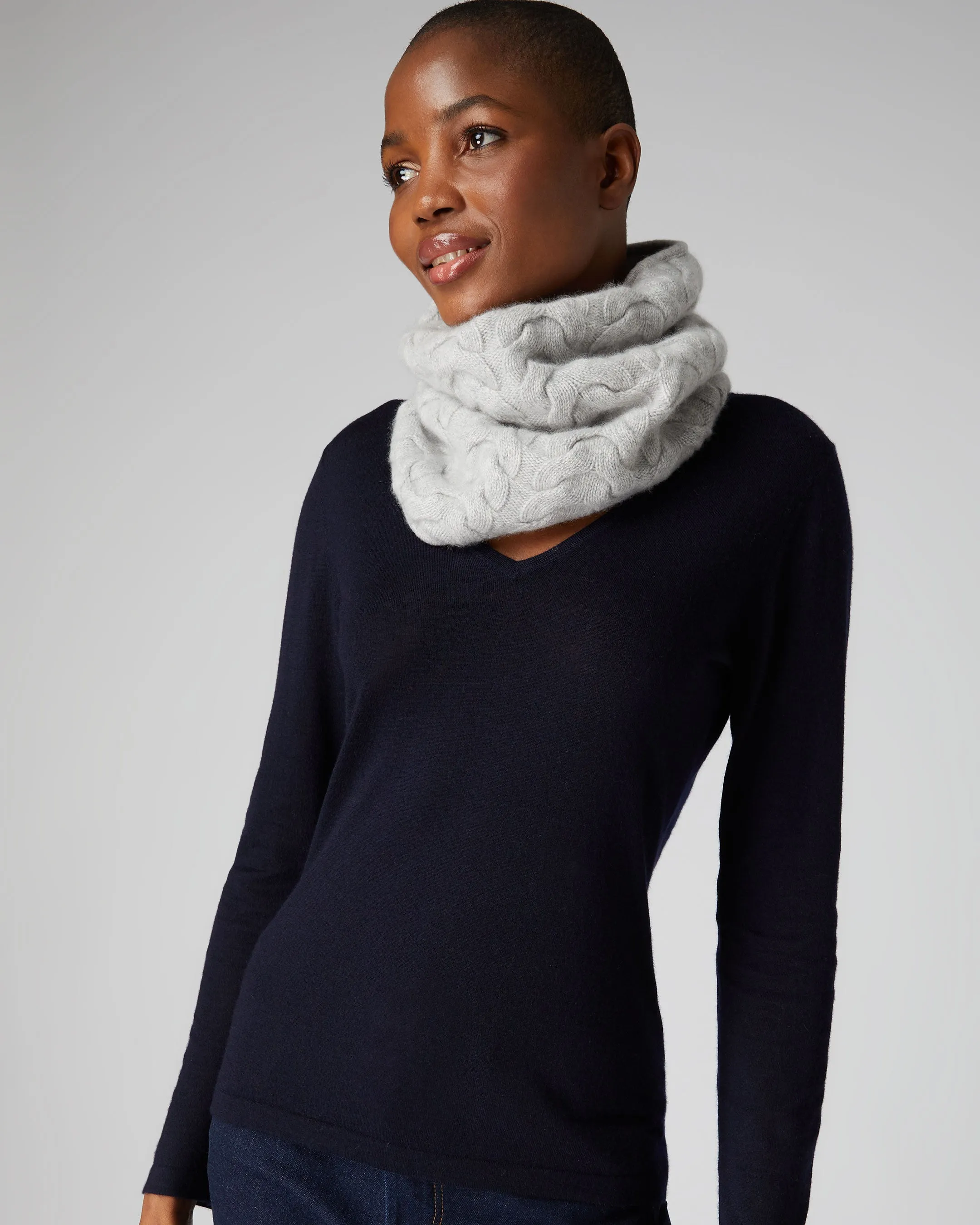 Unisex Cable Cashmere Snood Fumo Grey