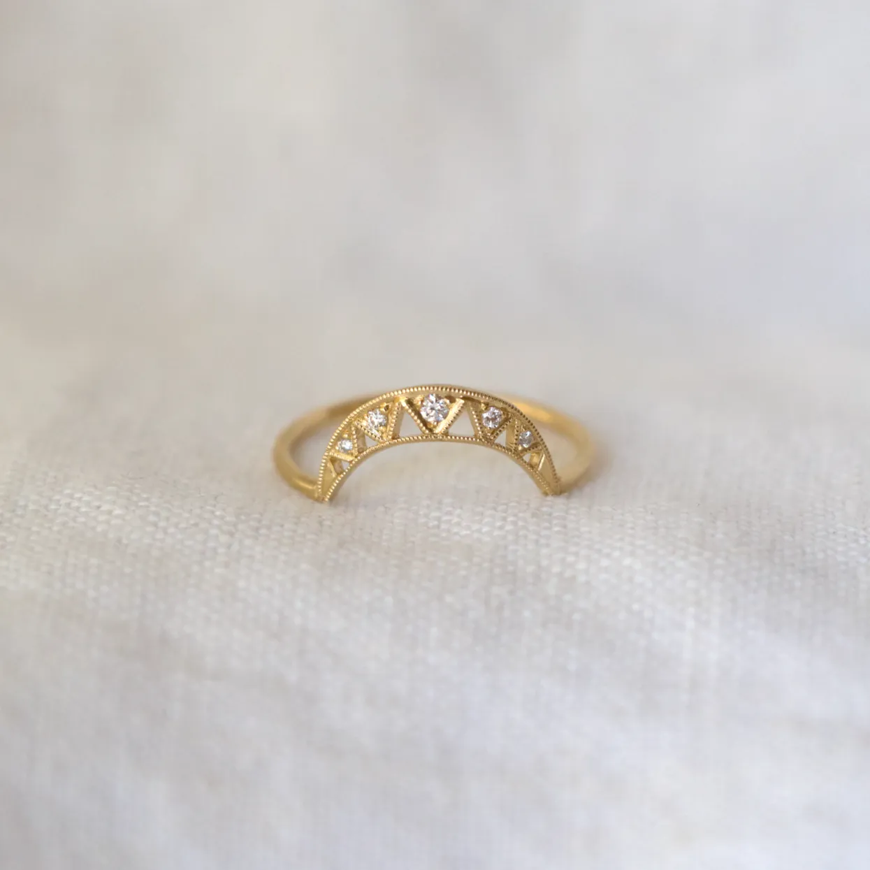 Vaeda Ring